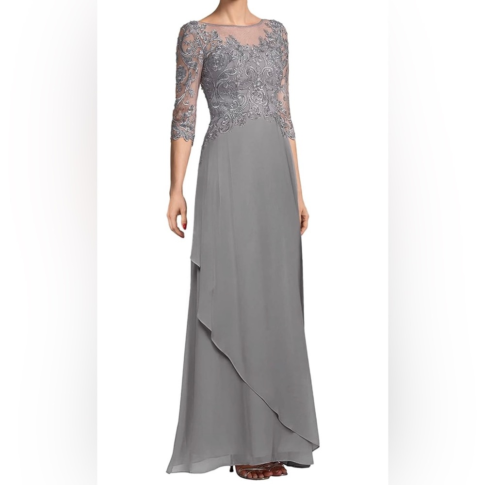 JAEDEN Chiffon Lace Appliqué Gown Sz 6